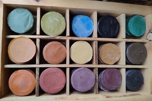 Encaustic Color Bin